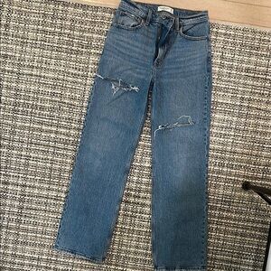 Abercrombie & Fitch The 90's Relaxed Jean High Rise